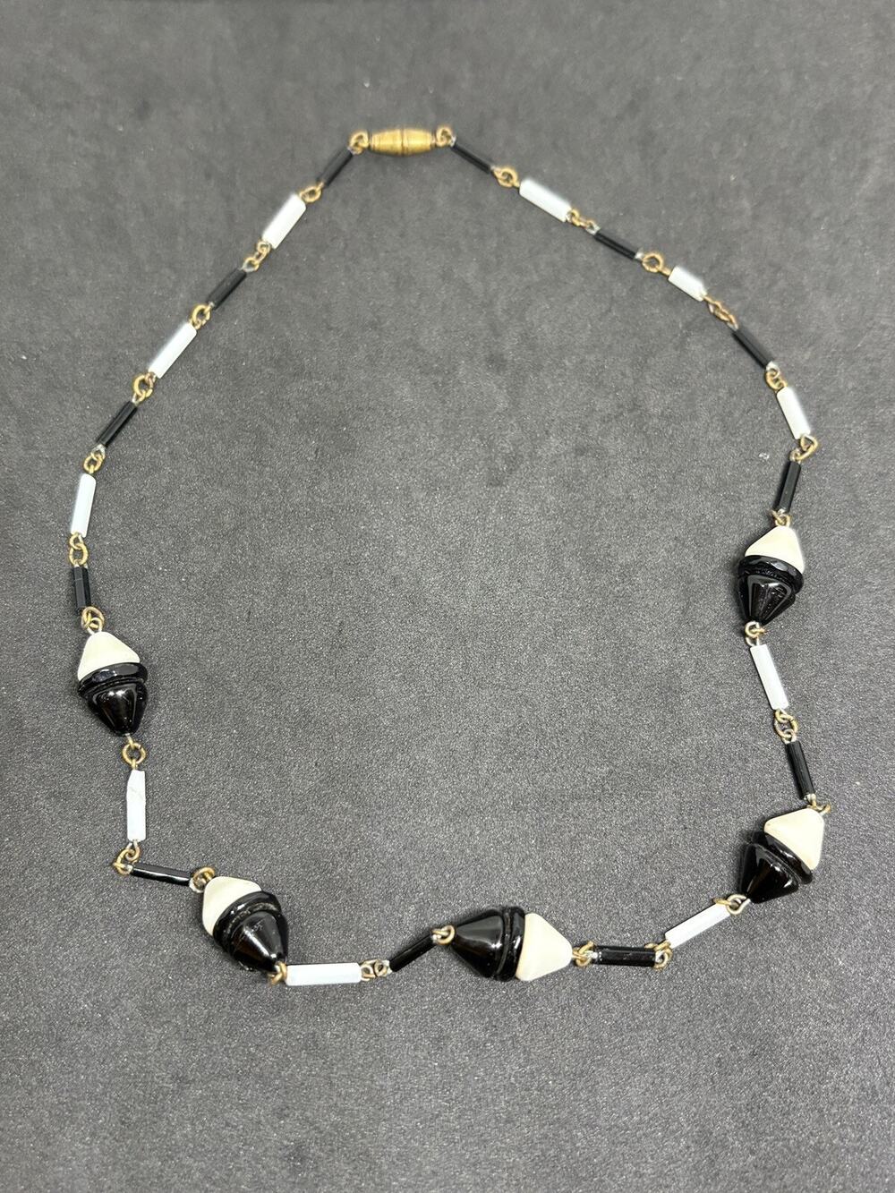 Vintage Czech Bohemian Uranium Molded Black & White Glass Tube Bead Necklace 19”